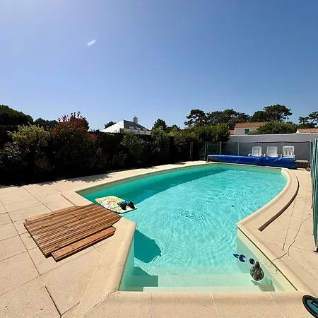 Maison 2 Avec Piscine Privee A Jean De Monts - Fr-1-323-439 펜션