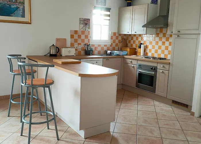 Maison 2 Avec Piscine Privée à Jean De Monts - Fr-1-323-439 Hébergement de vacances